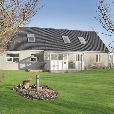 Holiday home Nyrenoveret Landhus Med Panoramudsigt Sj1079 *