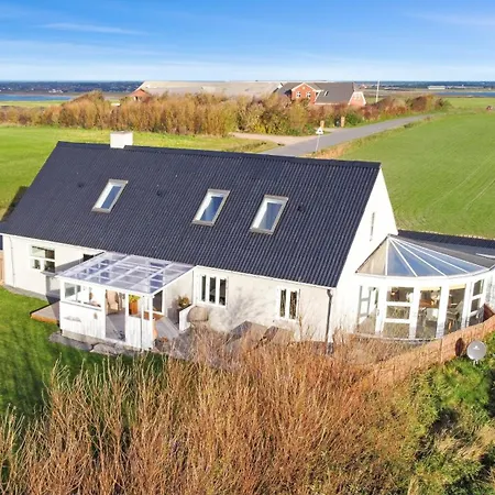 Nyrenoveret Landhus Med Panoramudsigt Sj1079 Nyaraló Lemvig